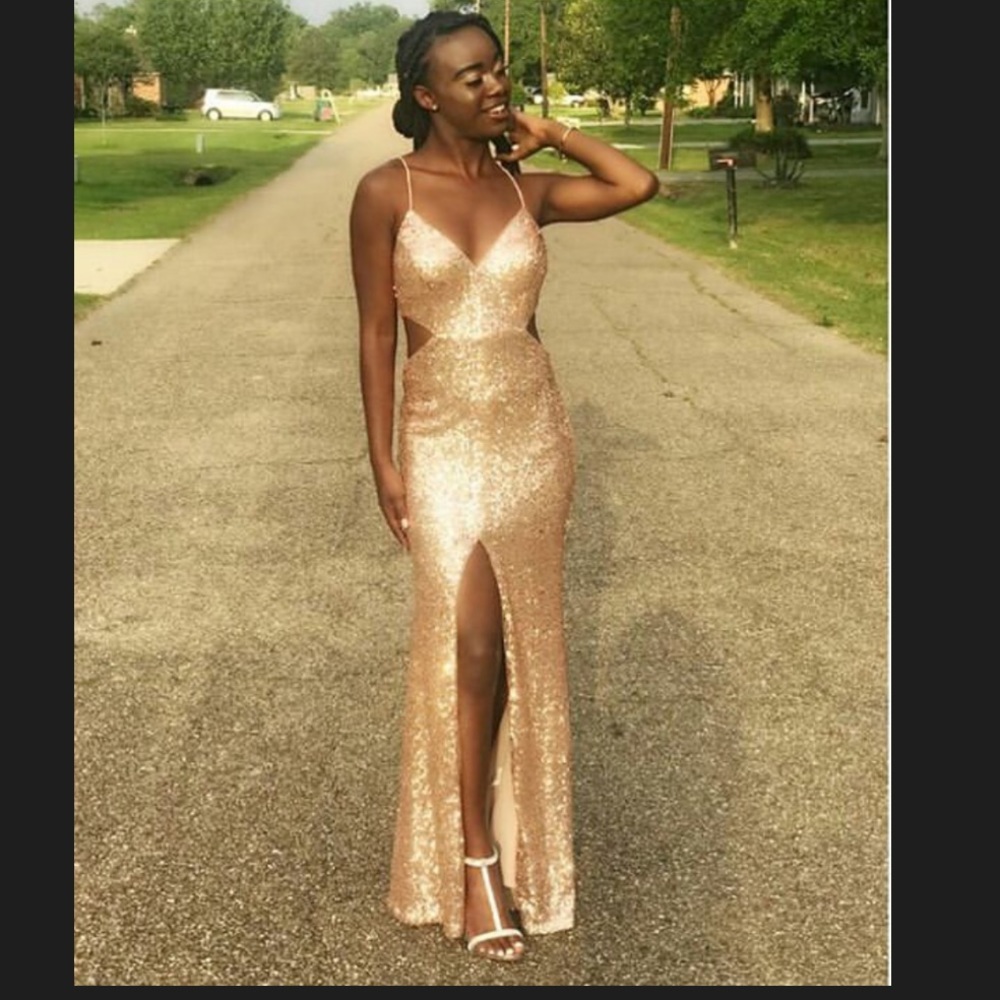 Gold Sequenced Gianni Binni Prom Dress!!
